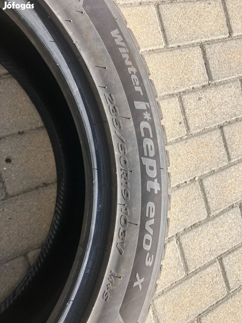 Hankook icept Winter Evo3 téligumi (4db) eladó