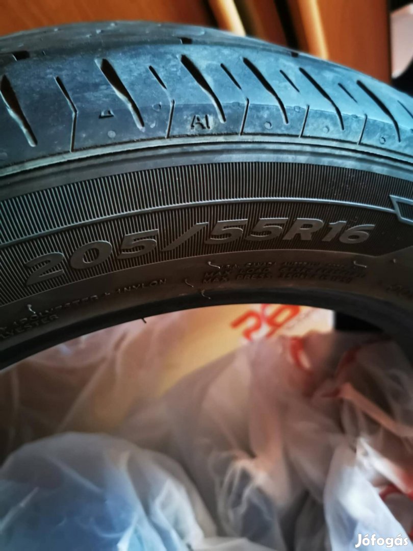 Hankook nyári gumi 205 55 R16... 