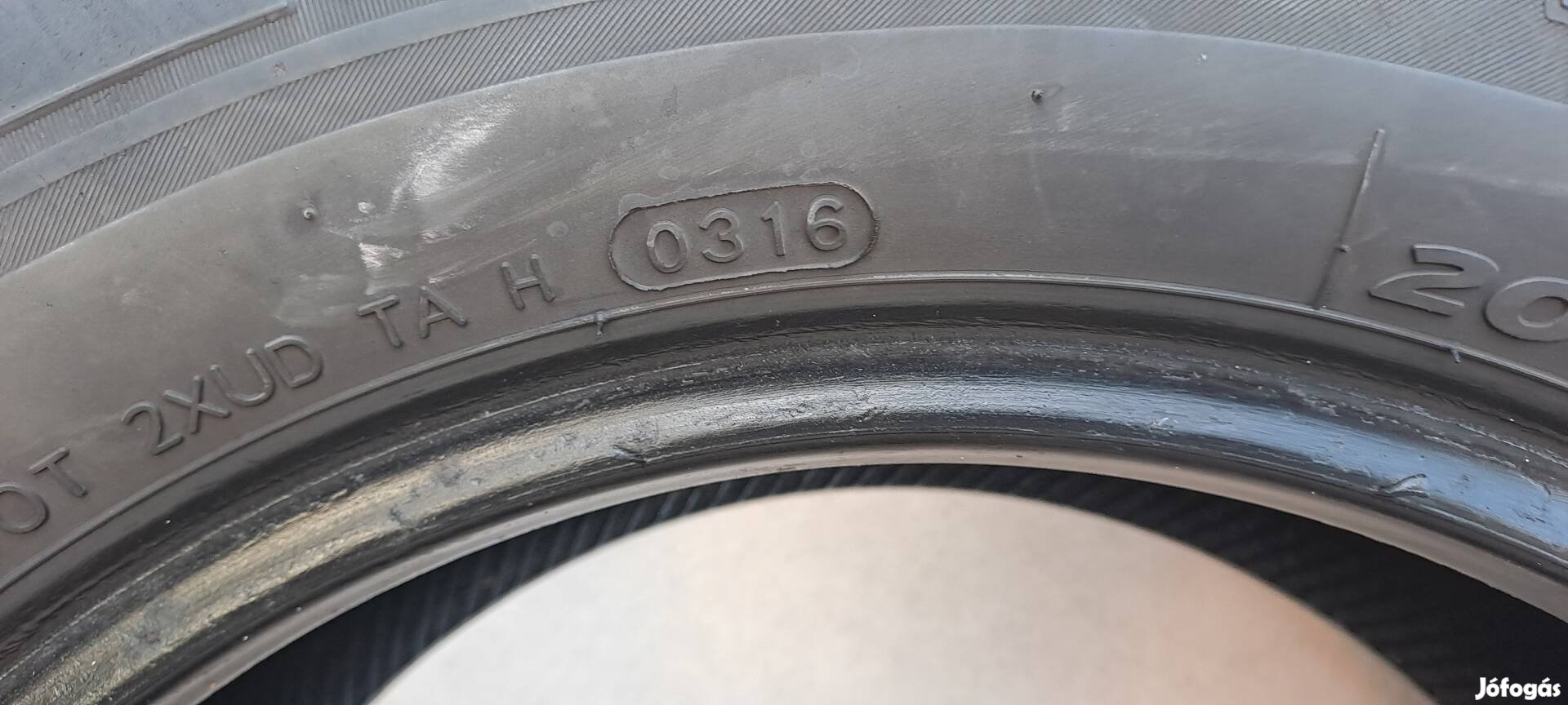 Hankook nyári gumi 205 65 r15c 