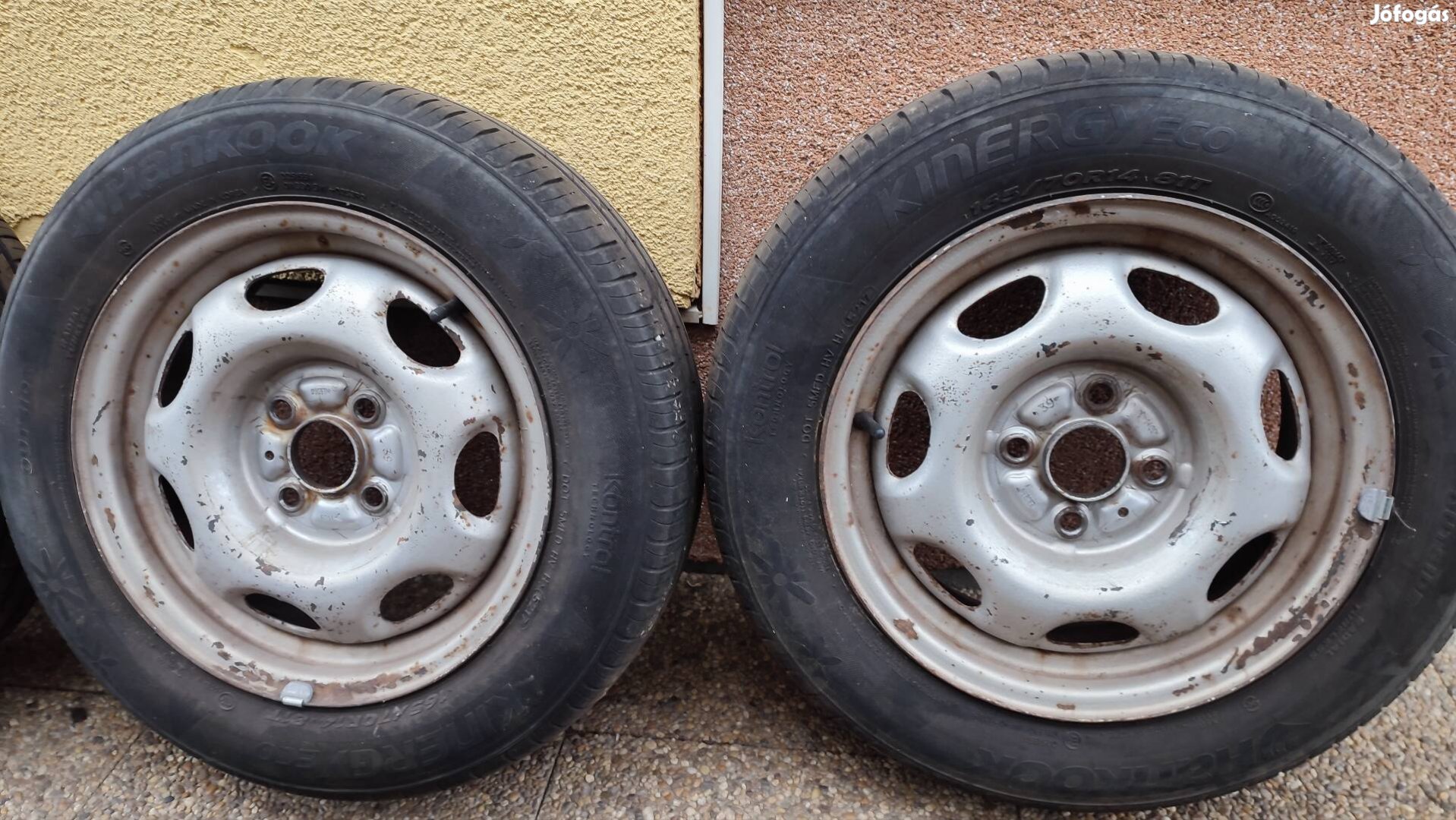 Hankook nyári gumi Toyota Corolla lemezfelnin eladók