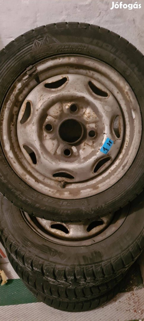 Hankook téli 155/65 R13 felnivel 4db