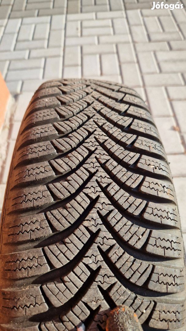 Hankook téli gumi 165/70 R14