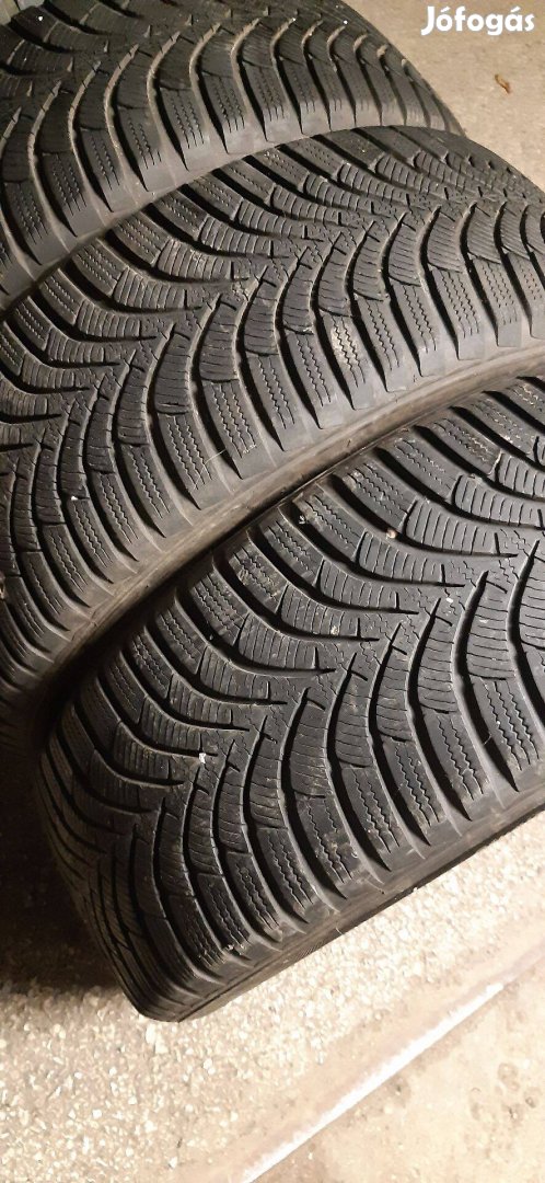 Hankook téli gumi 205/55R16