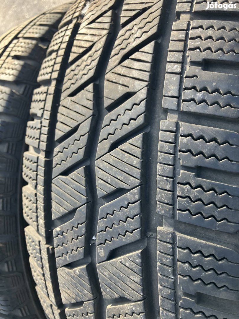 Hankook téligumi 205/60 R  16 c