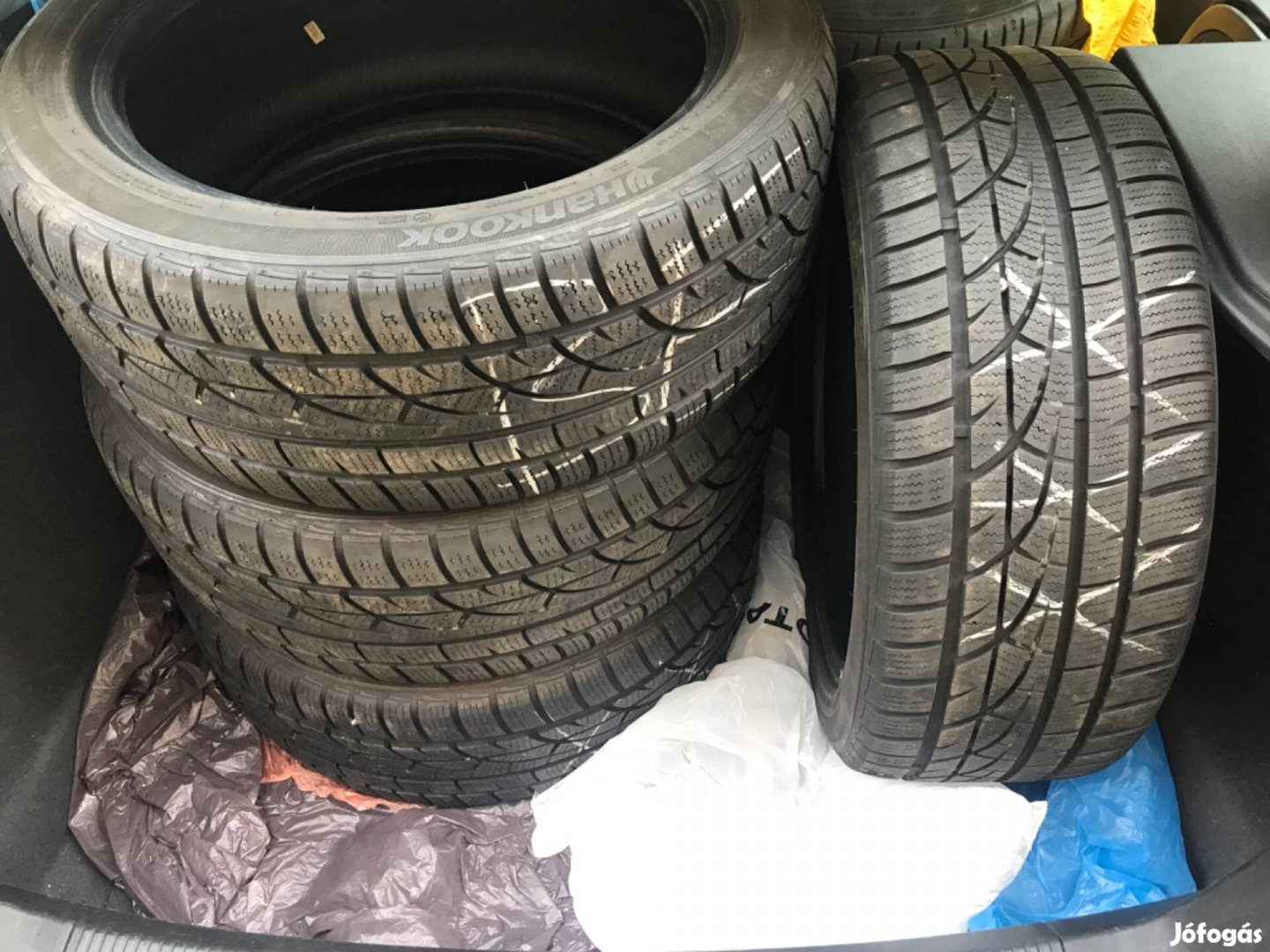 Hankook téligumi, téli gumi, 4db, 225/45R17