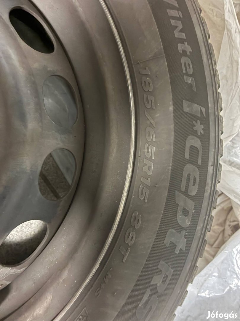 Hankook téligumi acélfelnivel 4db 185/65 R15