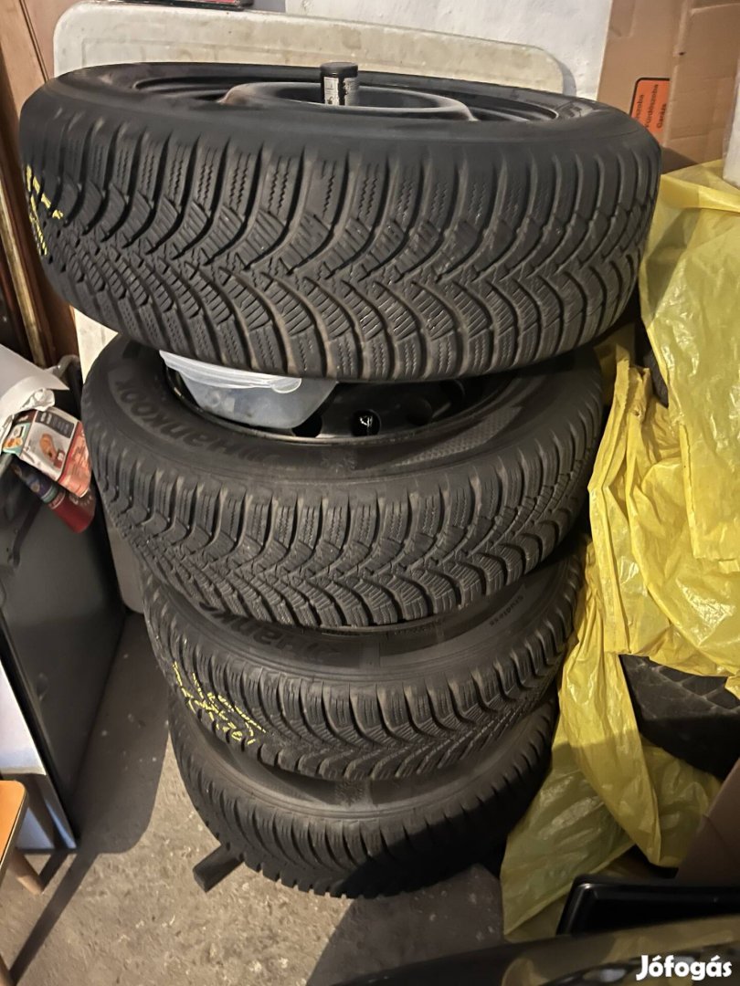 Hankook téligumi lemezfelnin eladó
