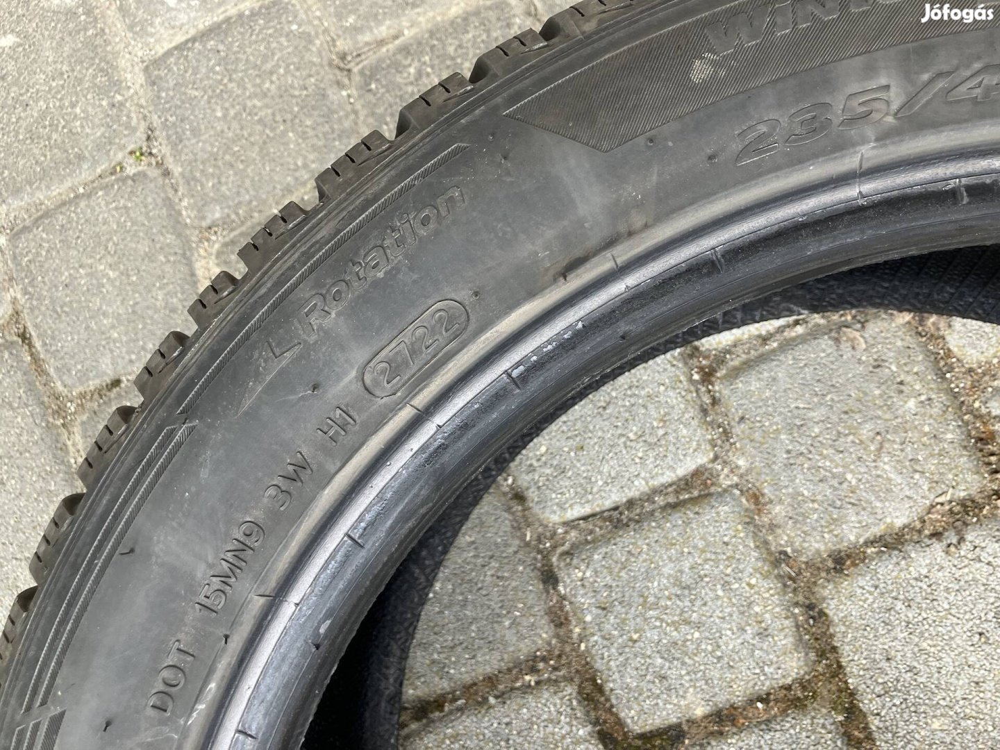 Hankook winter icept evo 3  235/45 R18