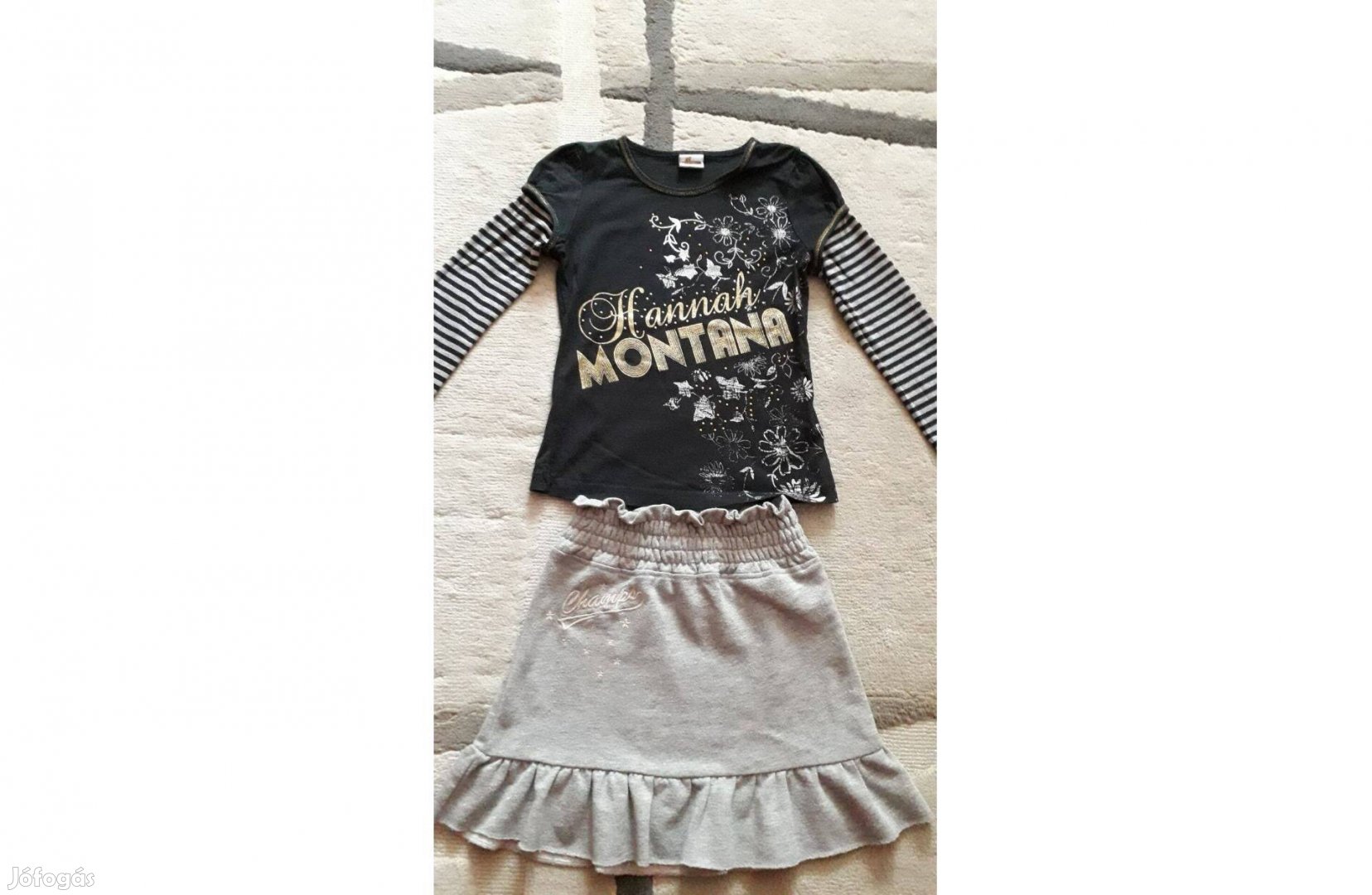 Hannah Montana kislány szett 4-5 év szép állapotban 1500 Ft