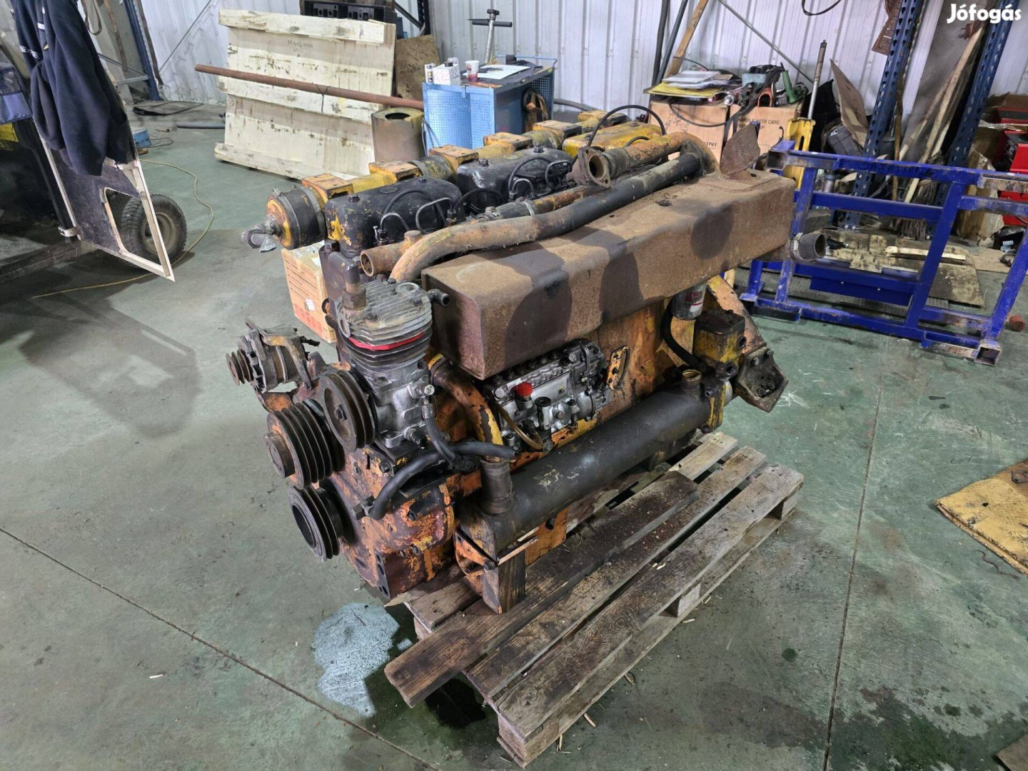 Hanomag 6 hengeres motor
