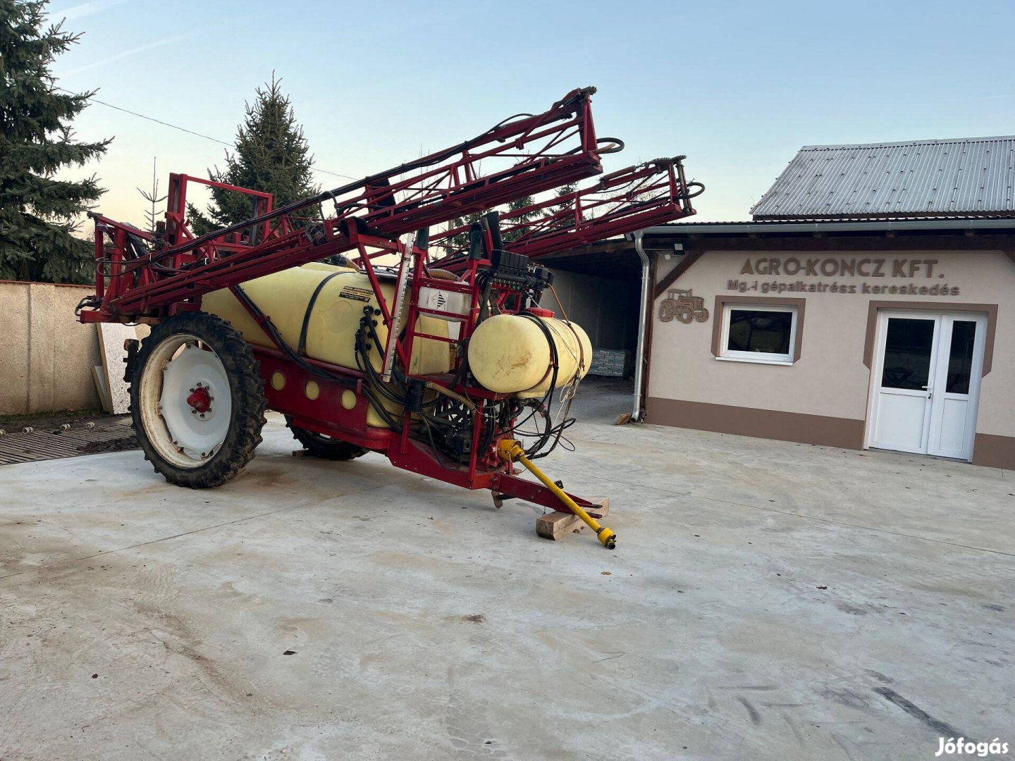 Hardi TZ 2400/21 szántóföldi permetező