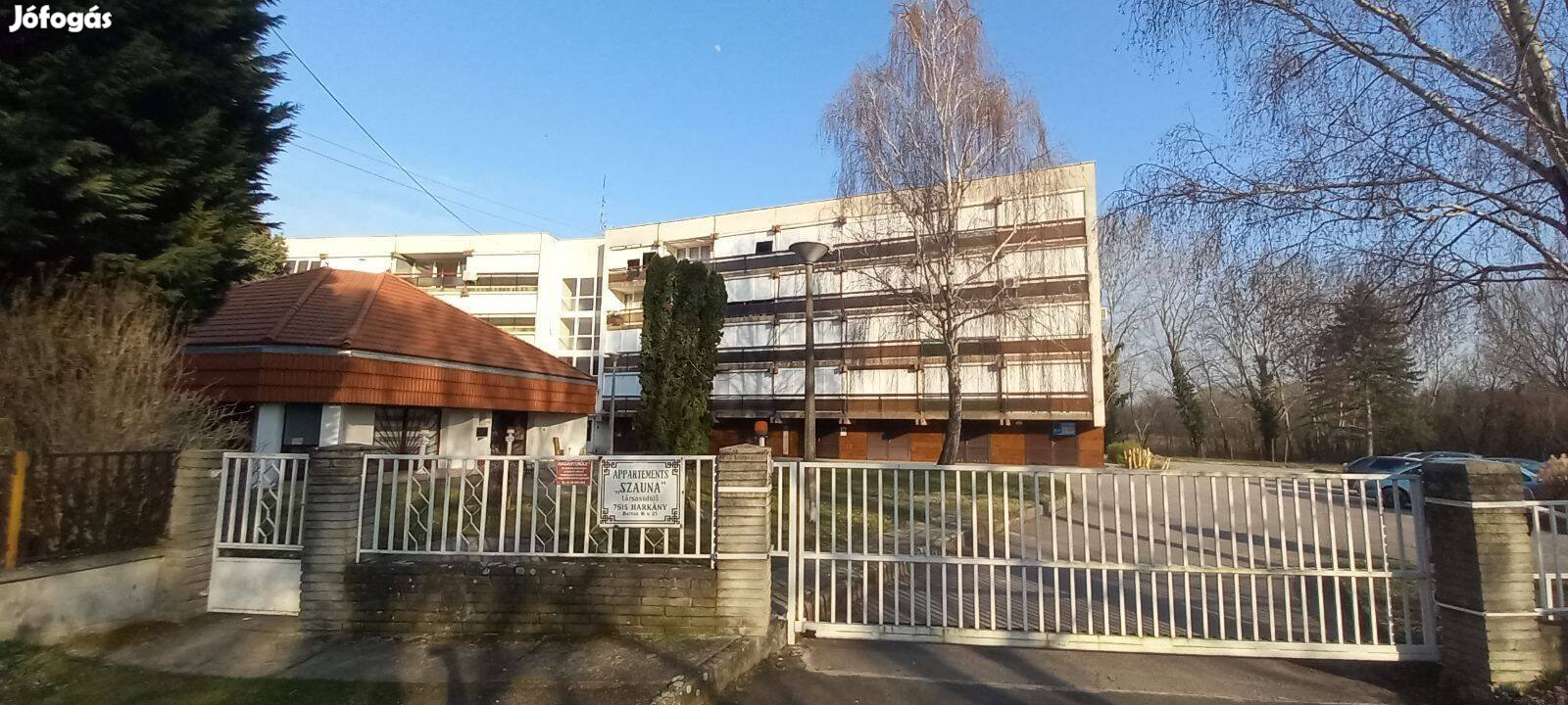 Harkány, Bartók B.ui 35 m2-es téliesített apartman eladó
