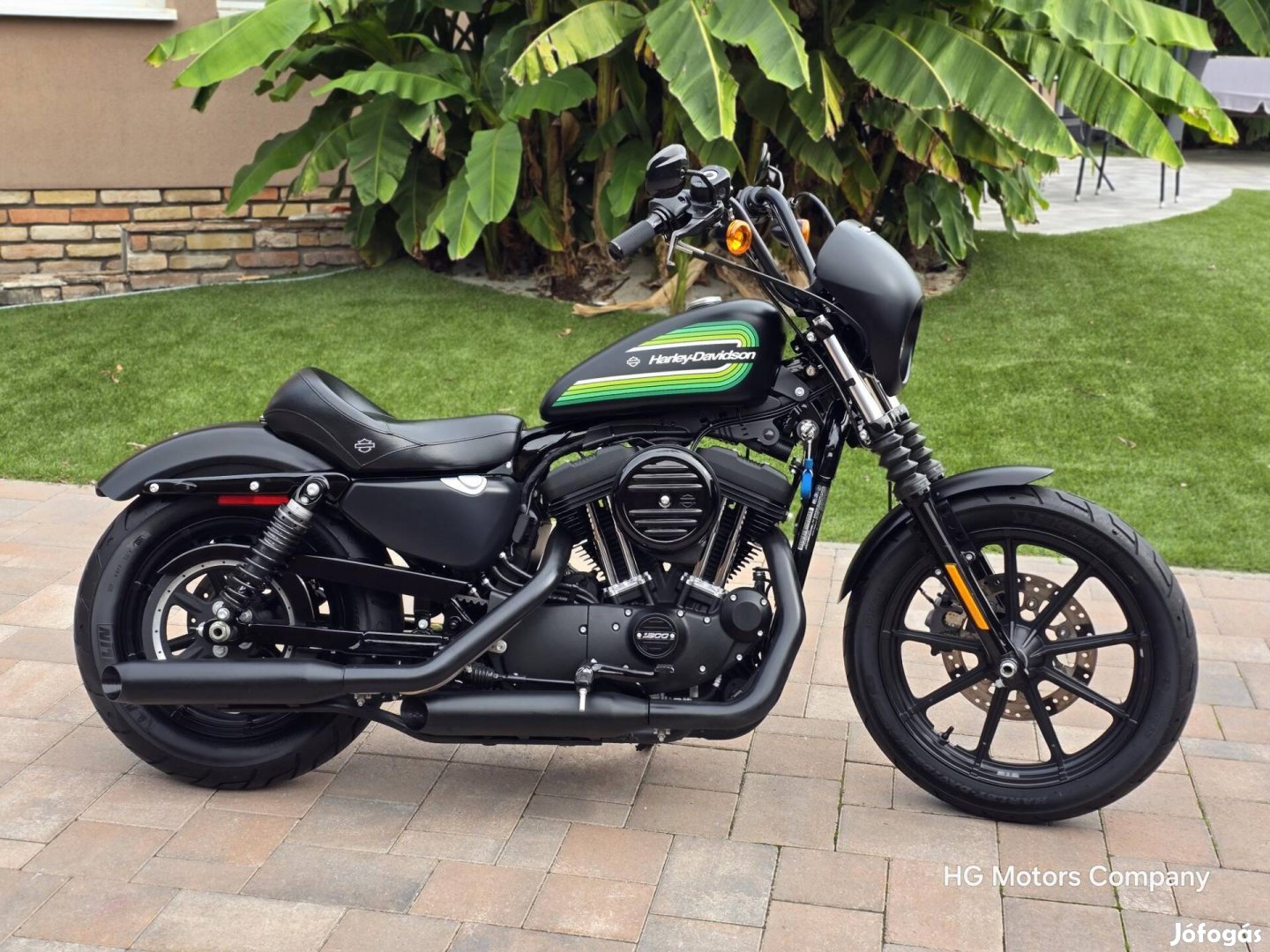 Harley-Davidson Sportster Iron 1200