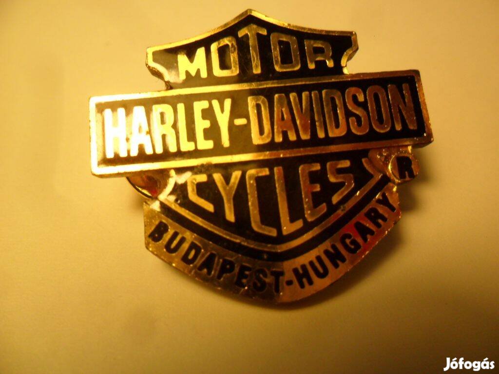 Harley- Davidson motoros kitűző