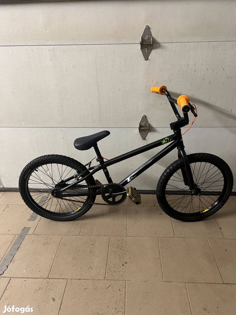 Haro Zx20 jelzésű BMX