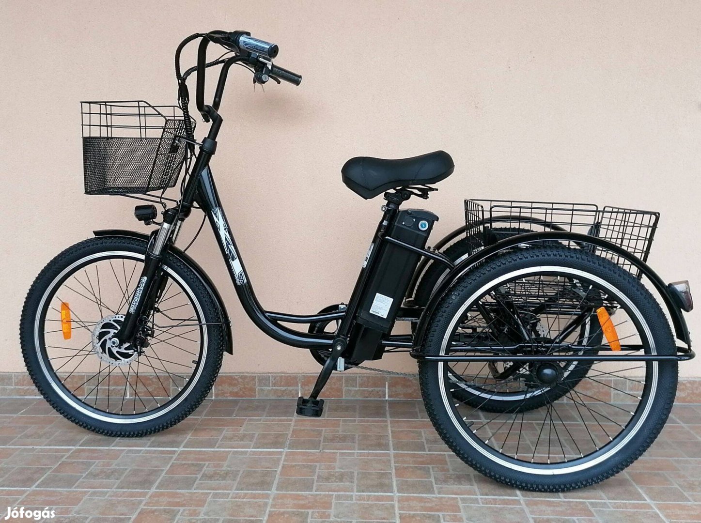 Három kerekű elektromos kerékpár, háromkerekű kerékpár