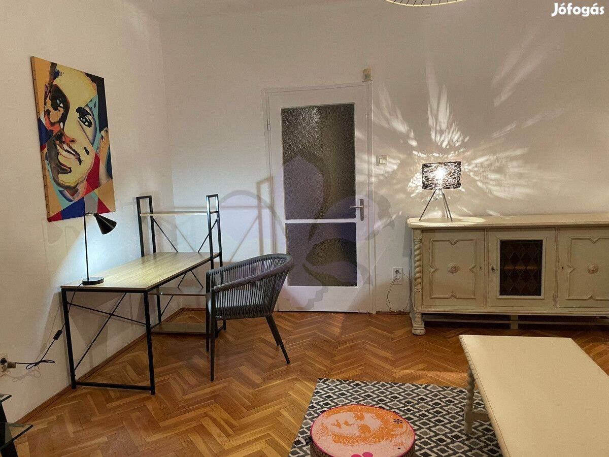 Három szobás lakás kiadó a Nagyerdőn Weszprémi utca