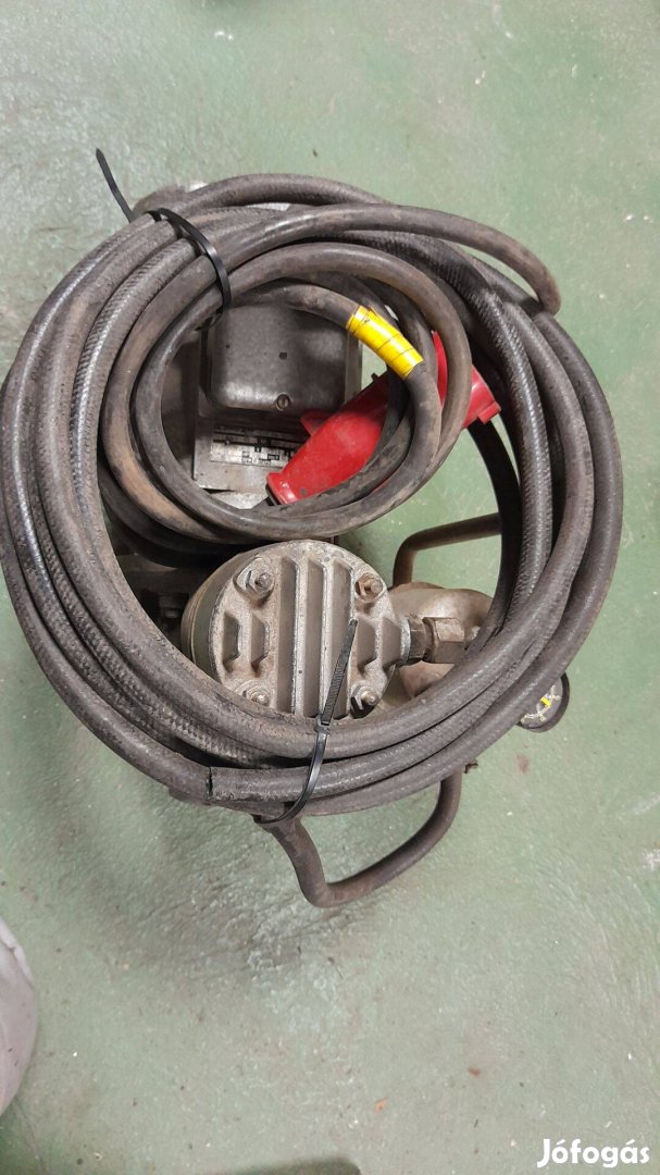 Háromfázisú kompresszor