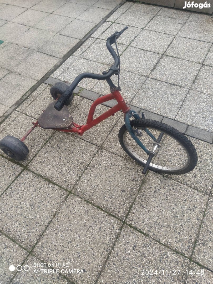 Háromkerekű /trike / gyerekjáték