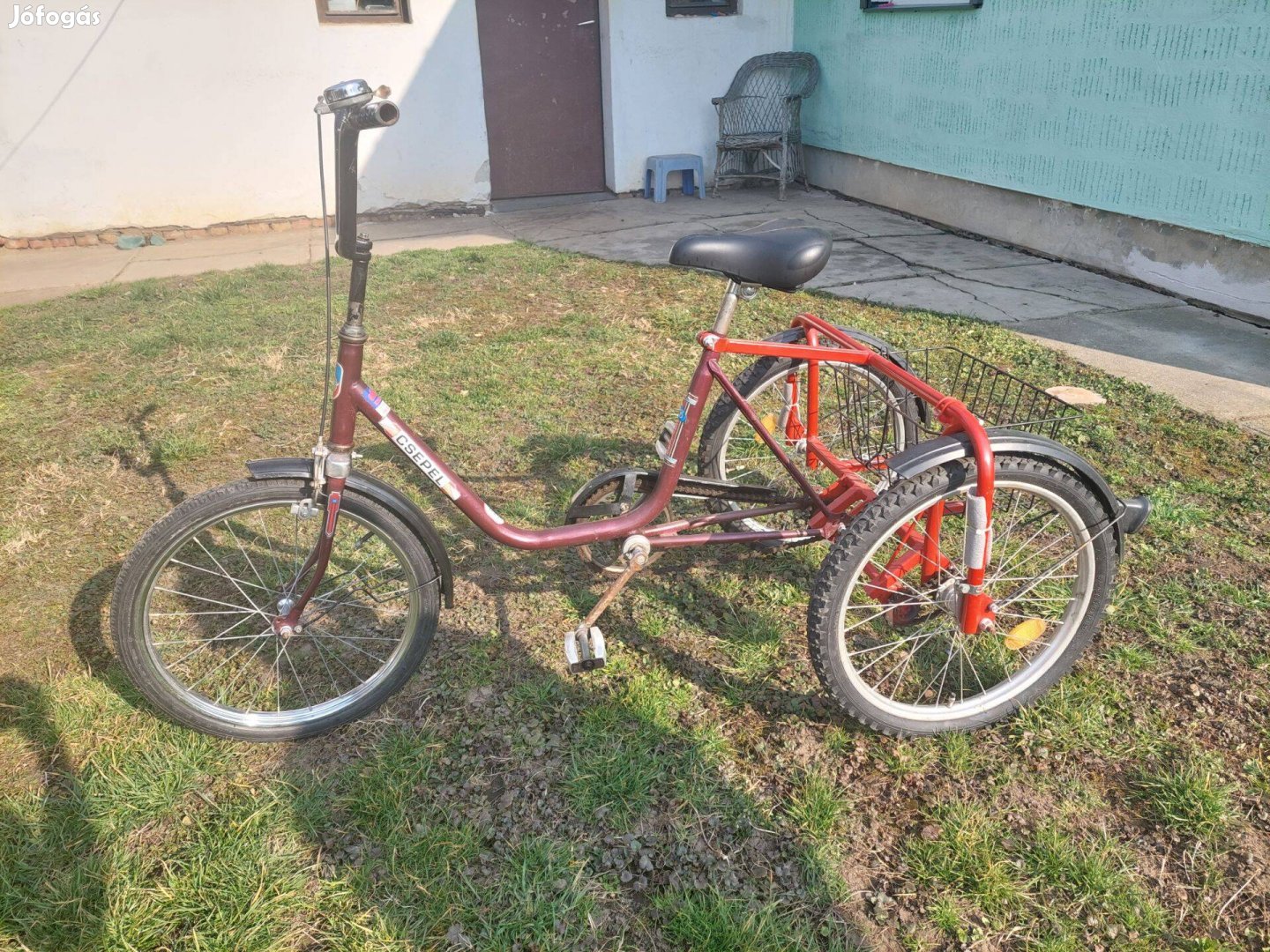 Háromkerekű kerékpár