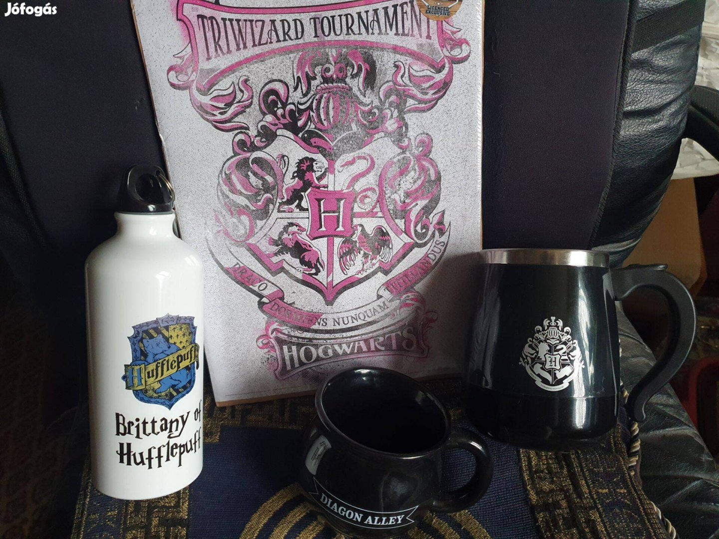 Harry Potter -Hugrabug fém palack, kulacs,Diagon Alley üst-bögre, kép