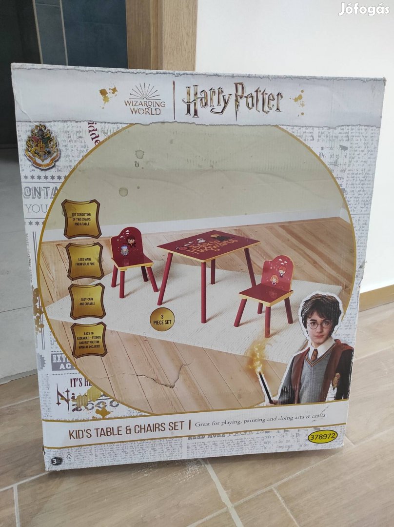 Harry Potter gyerek asztal és székek 