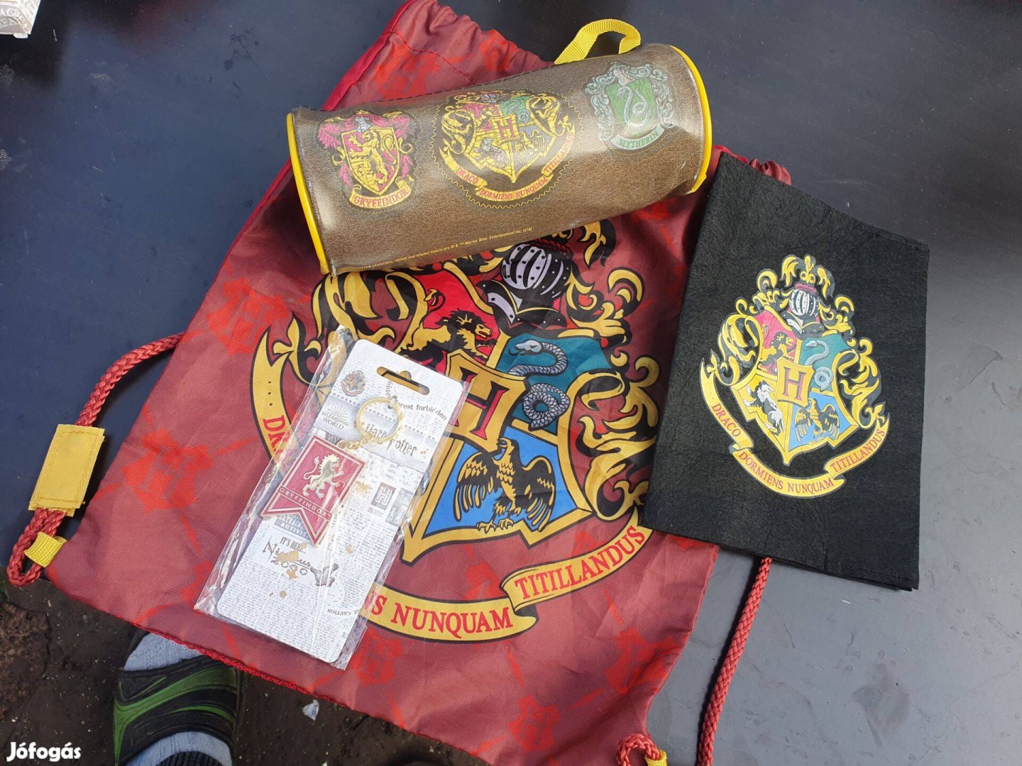 Harry Potter iskolai kollekció - tornazsák, tolltartó, füzetborító