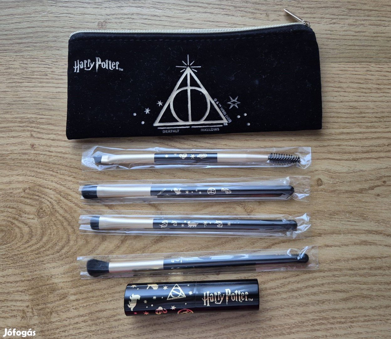 Harry Potter neszeszer sminkecset szett és újratölthető