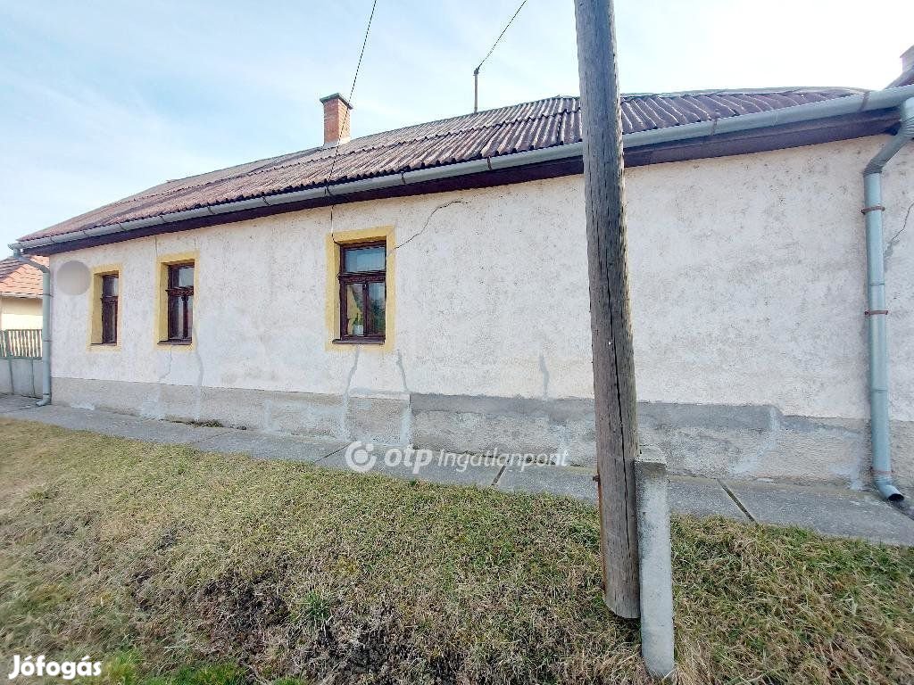 Harsányi eladó 44 nm-es ház