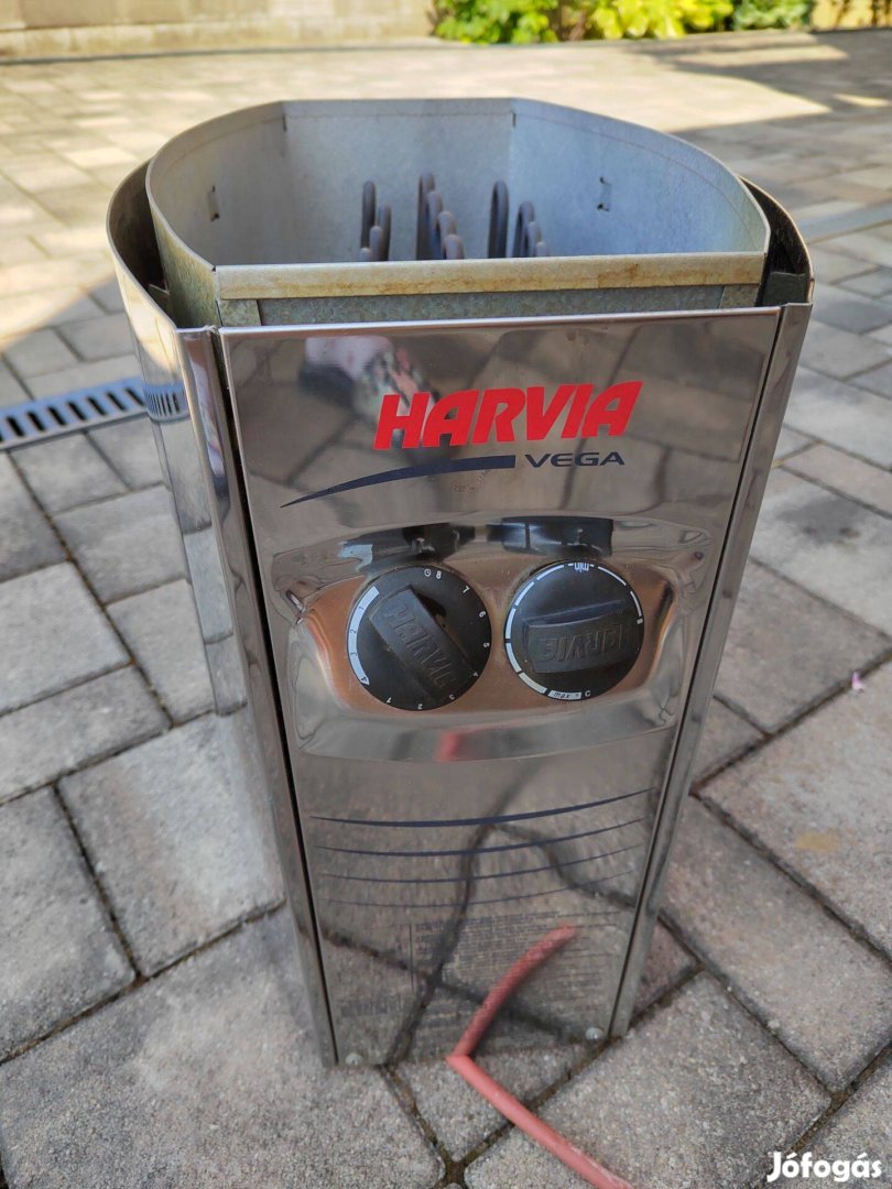 Harvia Vega BC80 8kW szaunakályha beépített vezérléssel