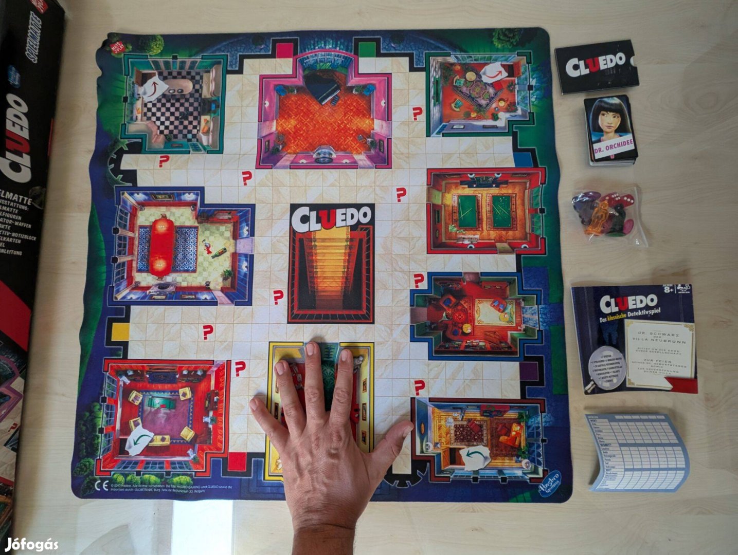 Hasbro Cluedo XL társasjáték