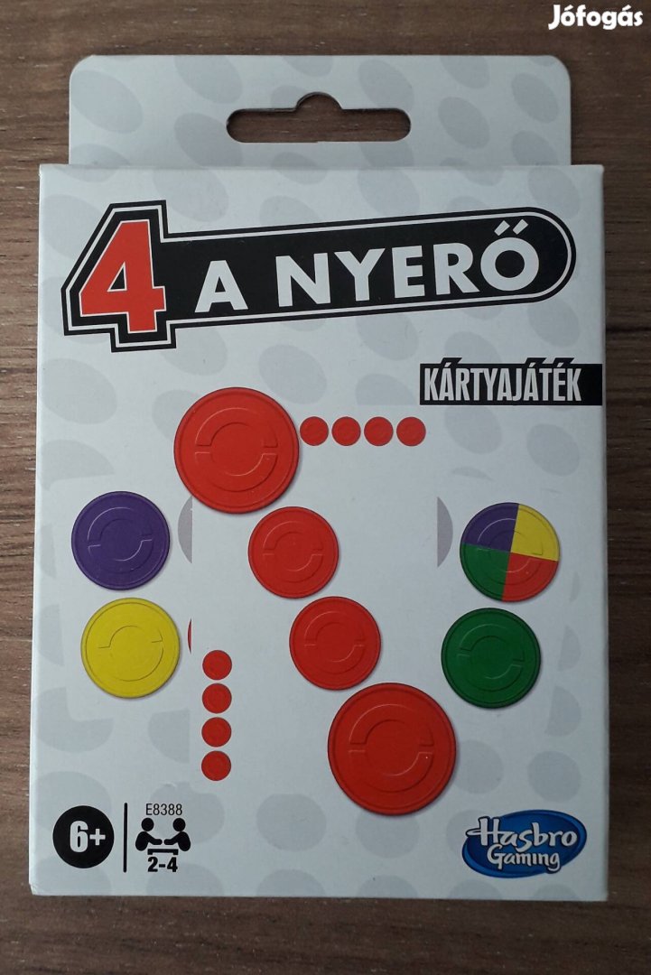 Hasbro Gaming - 4 a nyerő kártyajáték.