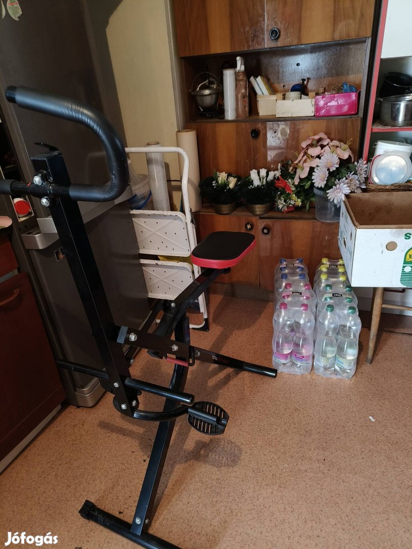 Hastréner eladó.Alig használt.