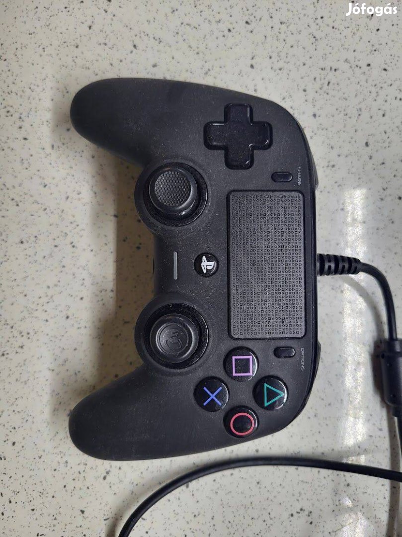 Használatlan Nacon PS4 controller