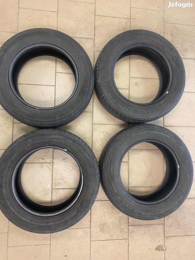 Használt 225/65 R17 102H Yokohama Geolandar G98 nyári gumi eladó