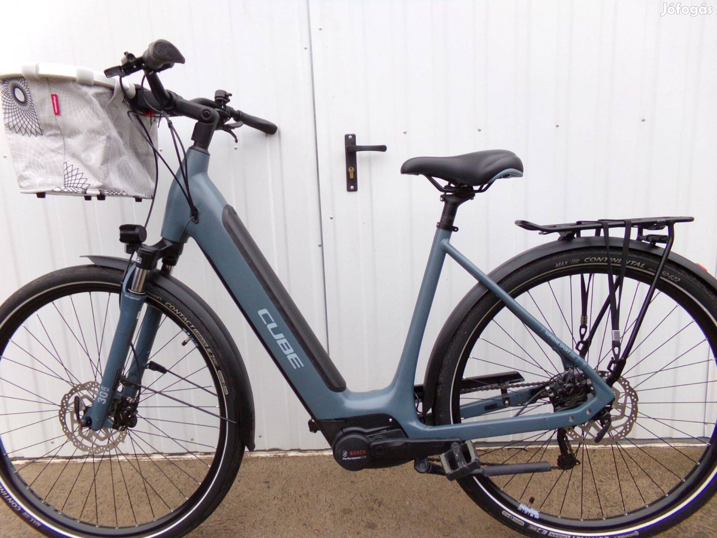 Használt 28" Cube Supreme Sport Hybrid One 400 tárcsafékes női Ebike