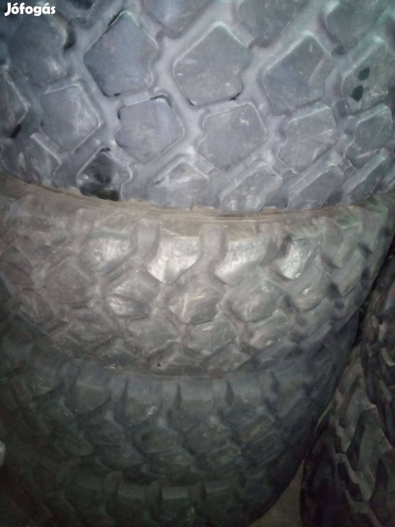 Használt 395 85 r20 Michelin Xzl teherautógumik 395/85R20