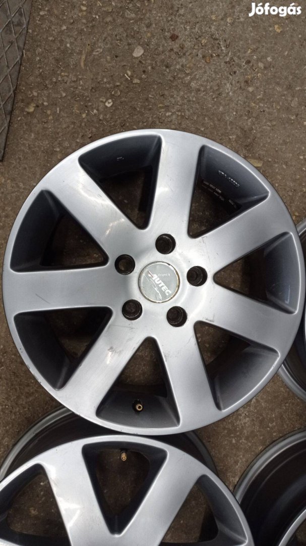 Használt 5x112 lyukosztású 16 colos Autec alu felni garnitúra olcsón