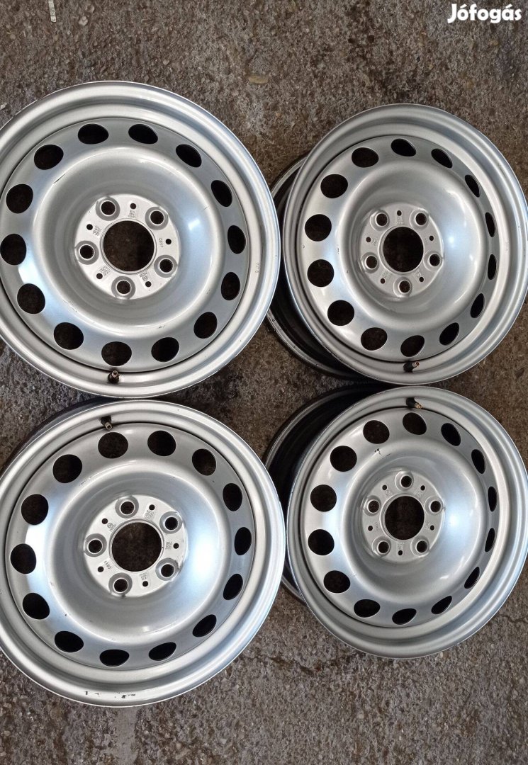 Használt 5x120 lyukosztású újszerű 16 colos gyári Mini Countryman,