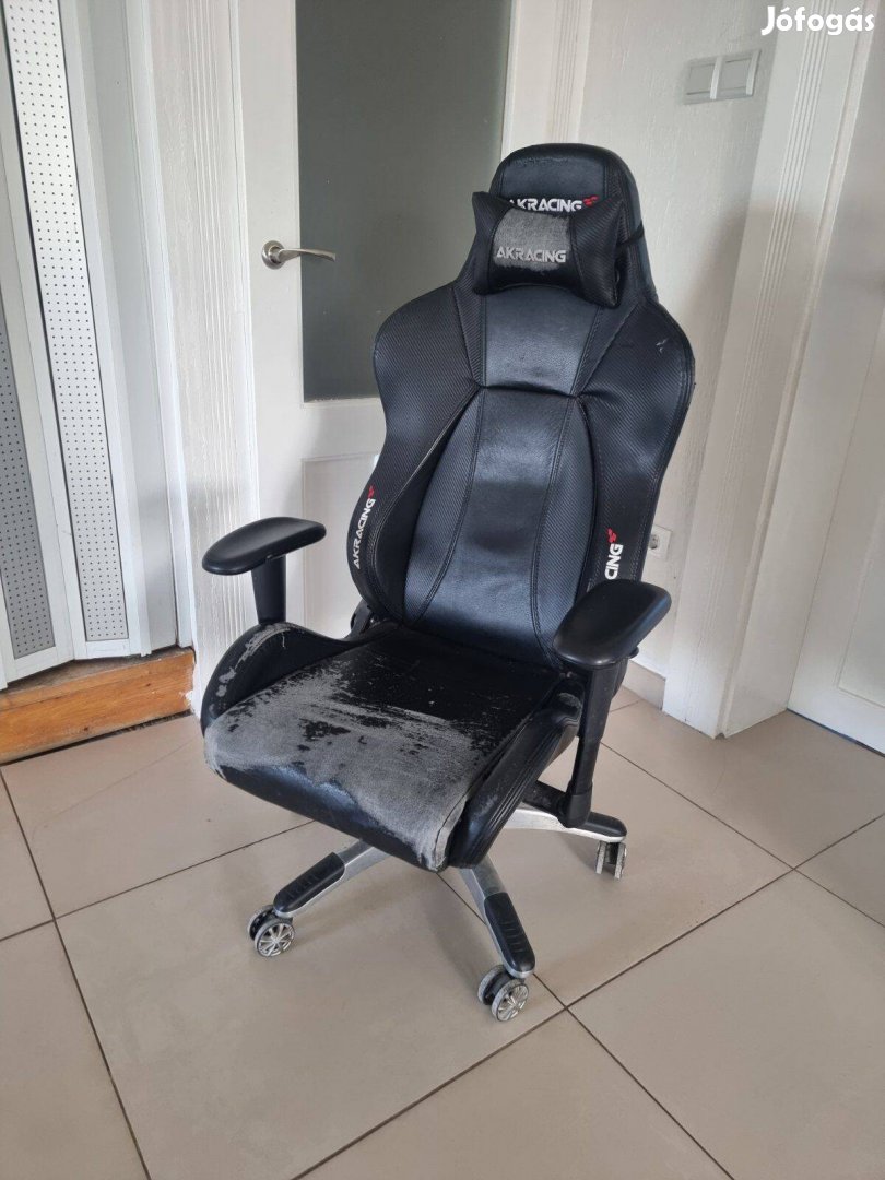 Használt Akracing gamer szék (teljesen használható állapotban)