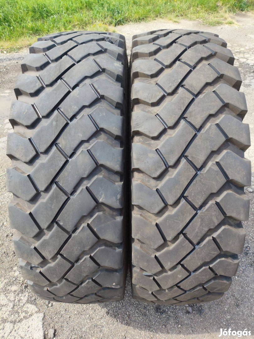 Használt EB7 pótkocsigumi 14.00 R20 Continental HCS 1400R20 eb 7 pót