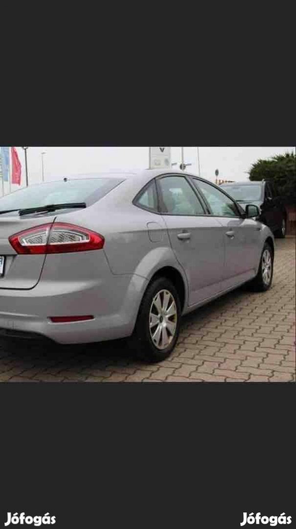 Használt Ford Mondeo Mk4 Fl 2010- Hátsó Lámpa