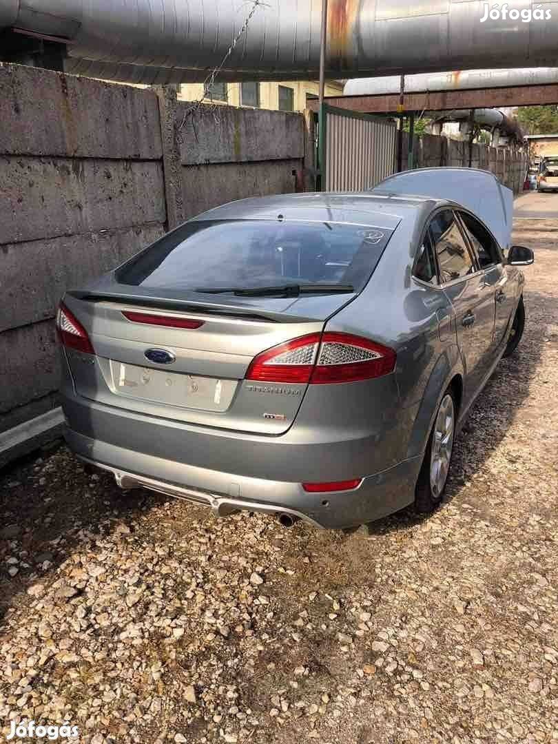 Használt Ford Mondeo Mk4 Hátsó Lökhárító