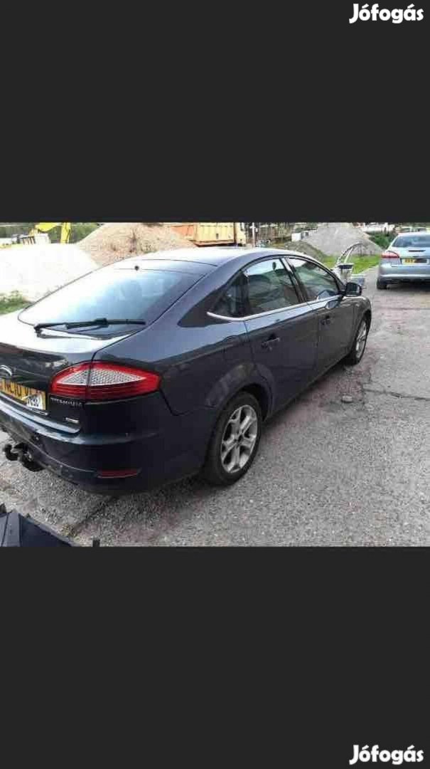 Használt Ford Mondeo Mk7 lökhárító