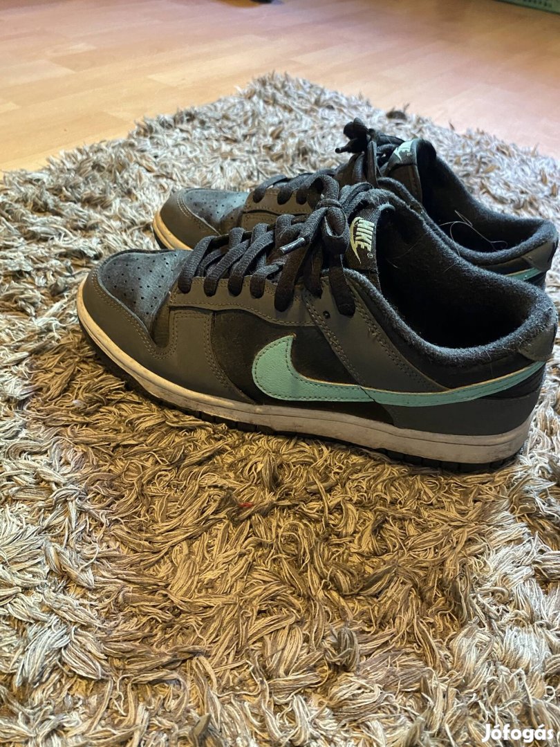 Használt Nike Dunk Cipő