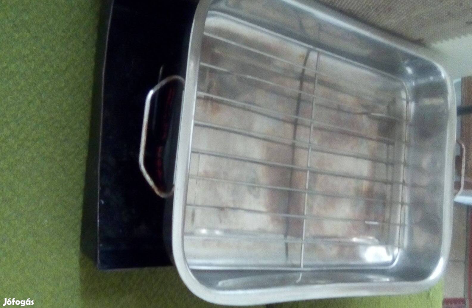 Használt Rozsdamentes sütőtepsi kivehető ráccsal, 35x26x6 cm