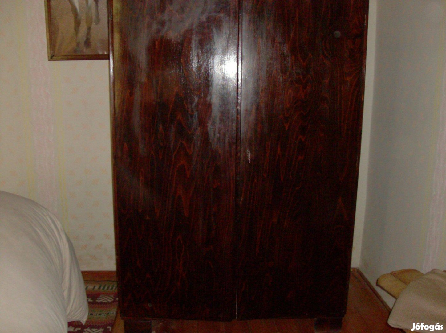 Használt Ruhás Szekrény Eladó
