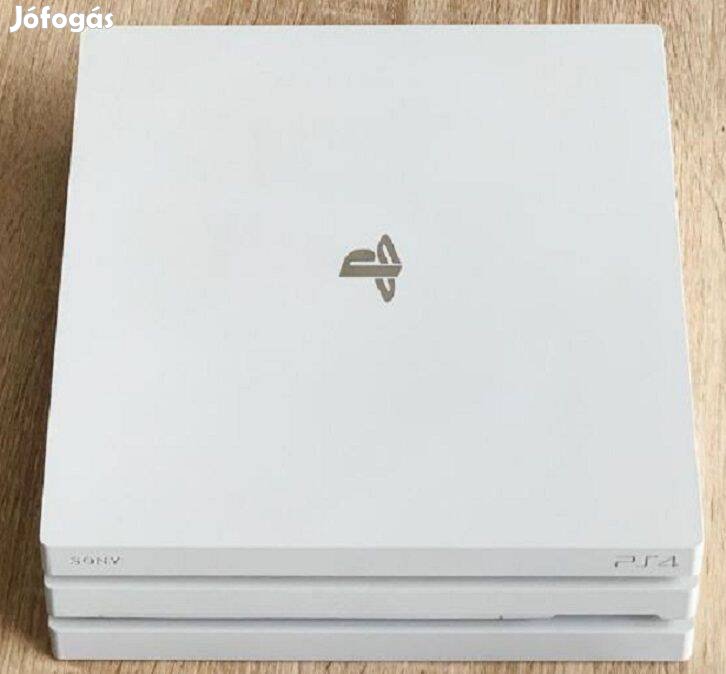 Használt Sony Playstation 4 Ps4 Pro 1 TB Glacier White Playbox Co-tól