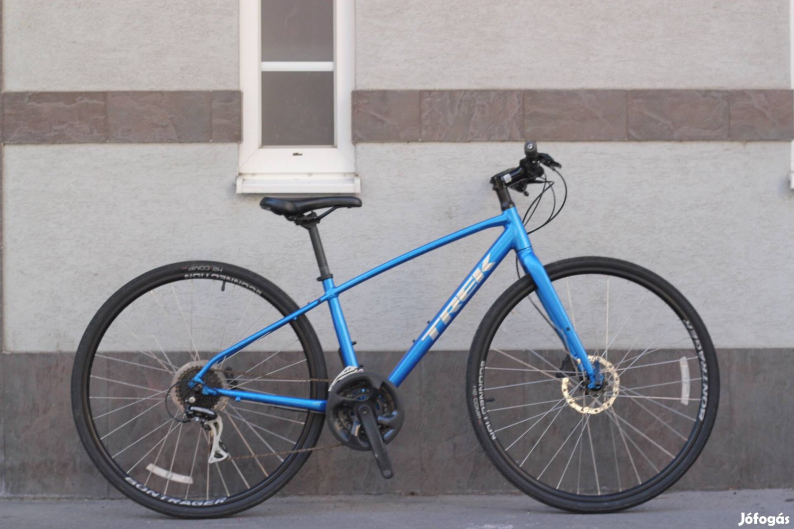 Használt Trek FX2 Fitness Kerékpár (39cm Alu)