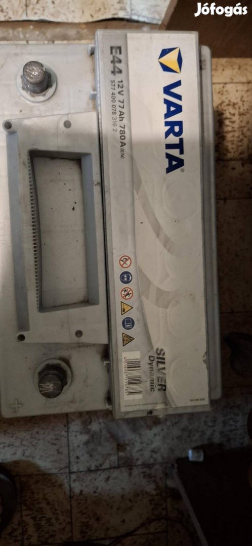 Használt Varta akkumulátor 77 AH eladó 